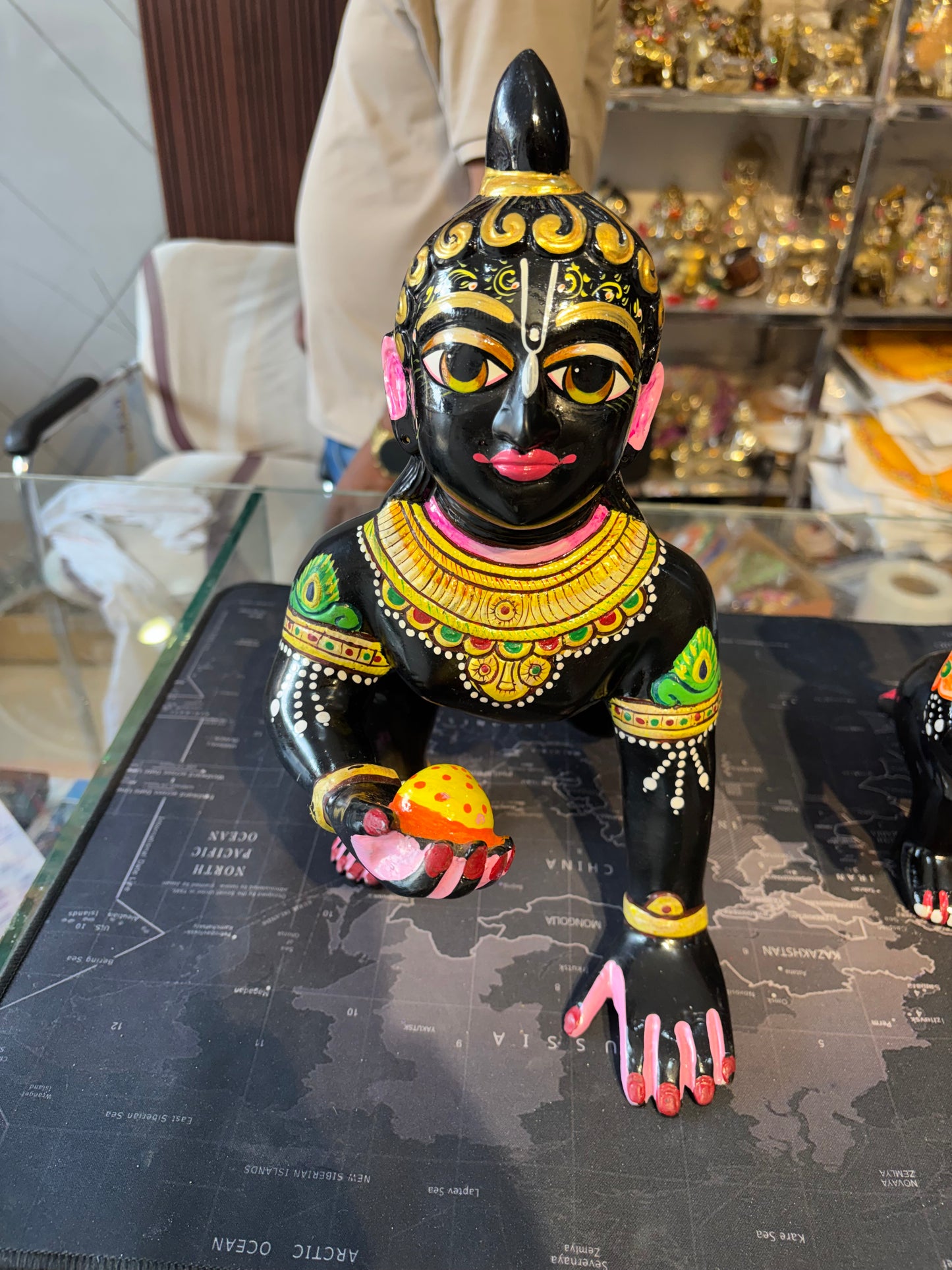 14 no Brass Sanwale Laddugopal